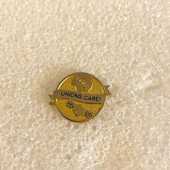 Vintage AFL CIO Labor Unions Care United Way Gold Tone Lapel Suit Tie Pin - Picture 1 of 2